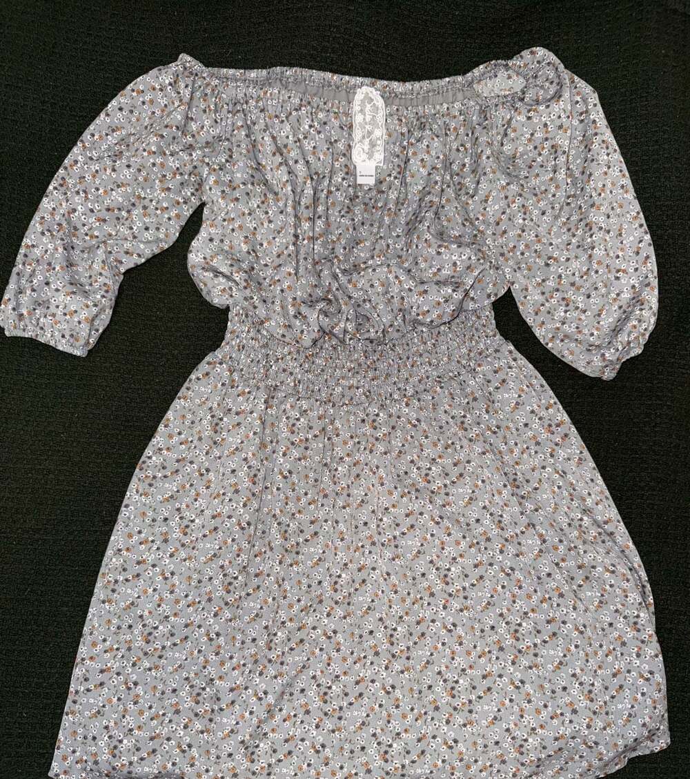 Sadie & Sage Floral Smocked Mini Dress Size S